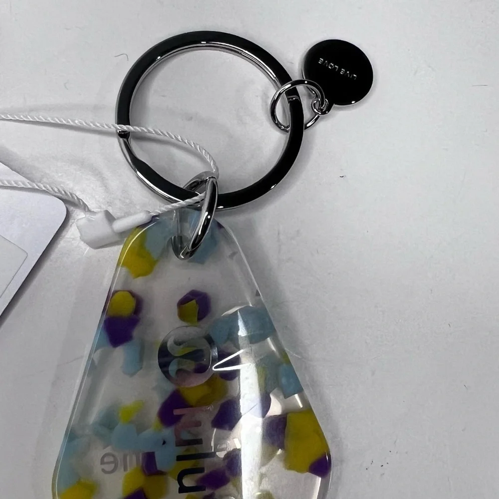 Lululemon Clear Purple Blue Yellow Diamond-Shaped Hotel Keychain New